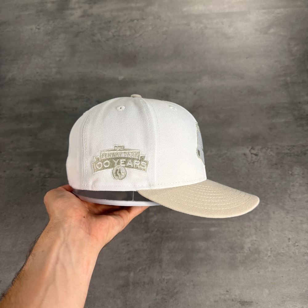 Boston Red Sox New Era Hat Mens 7 1/8 59FIFTY White Beige Tan MLB Baseball EUC - Picture 3 of 7